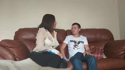 Estudiante tímido follado insaciable profesor (Milf Alina Tumanova)